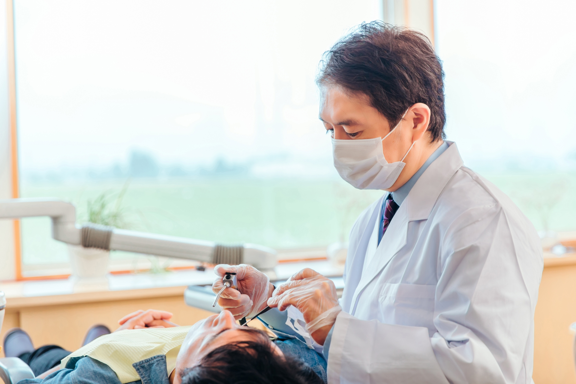 歯科口腔外科による治療