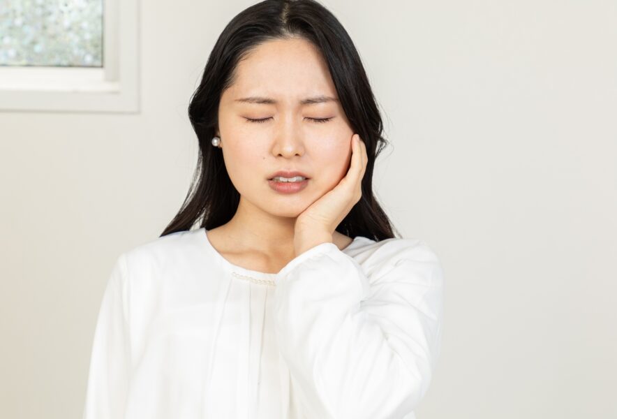 親知らずが副鼻腔炎の原因になる？関係と治療法などを解説